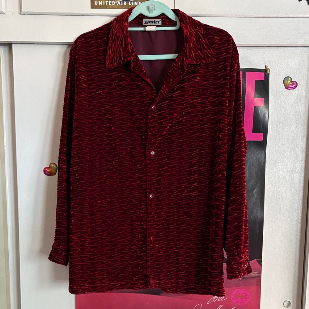 Vintage 90s YMLA Red Swirl Button-Up Club Shirt